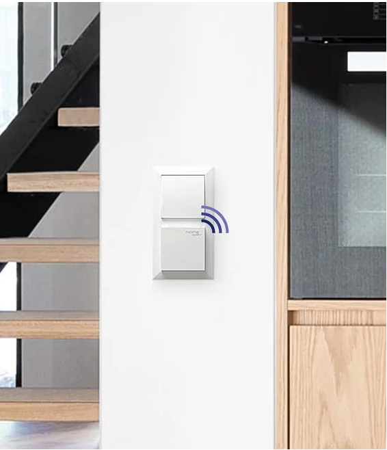 Dezente homeway WLAN-Wandlösung in einem modernen Wohnbereich